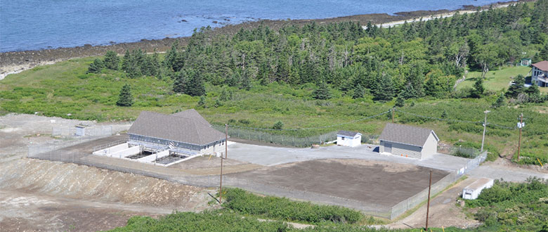 Vue du site de l’usine de traitement des eaux usées de Pubnico Ouest dans le District d’Argyle, en Nouvelle-Écosse.